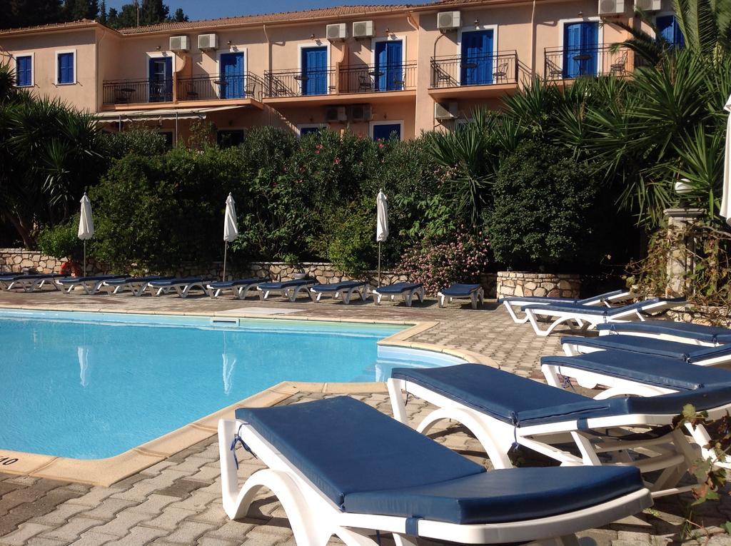 Hotel Nostos Frikes Bagian luar foto